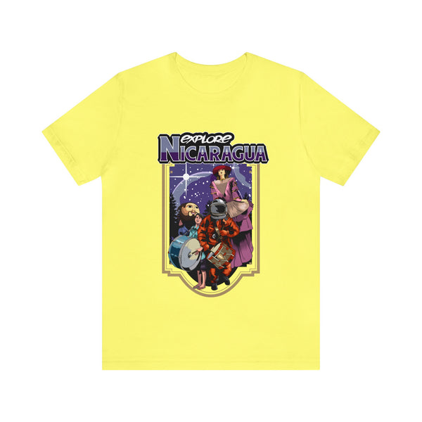 Esta camiseta presenta un diseño único de inspiración nicaragüense: "La Gigantona" bailando junto a un astronauta. Titulada "Explora Nicaragua", es una pieza única y personalizada que combina la tradición cultural con elementos modernos. Perfecta para celebrar el patrimonio nicaragüense o para marcar tendencia.