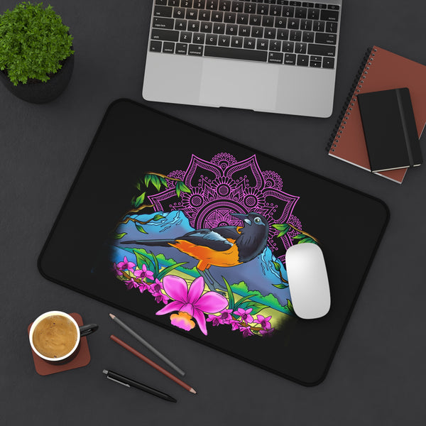 Transforma tu espacio de trabajo con nuestro impresionante protector de escritorio personalizado que luce el vibrante turpial venezolano. Este llamativo accesorio no solo añade un toque de color a tu hogar u oficina, sino que también aporta un toque de elegancia y personalidad a tu entorno. Combina a la perfección funcionalidad con estilo artístico, inspirando creatividad y productividad a diario. ¡No pierdas la oportunidad de mejorar tu rutina diaria con esta encantadora pieza que realza cualquier ambiente