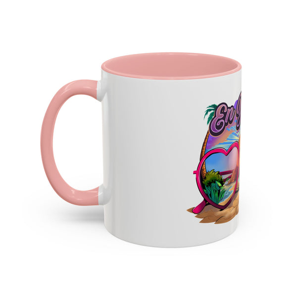 Taza de café rosa claro